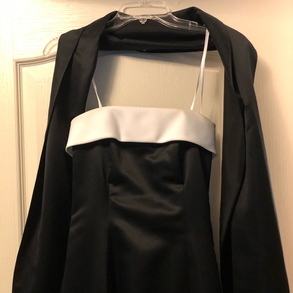 Urban Girl Nites Dresses & Skirts - Black and white gown